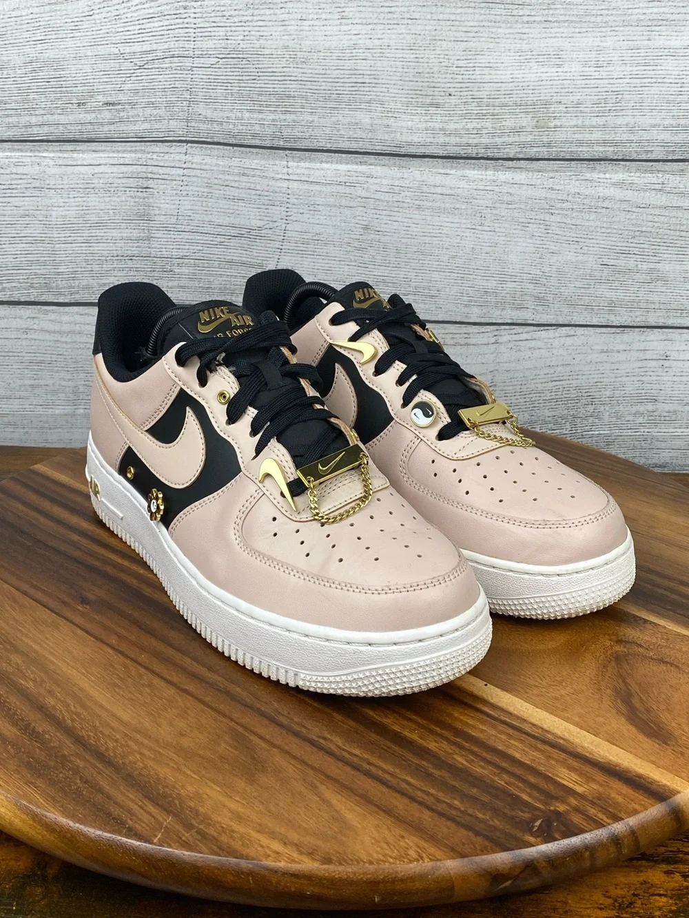 Nike Air Force 1 Low '07 PRM Particle Beige Shoe DA8571-200 Men’s 9 Women’s 10.5